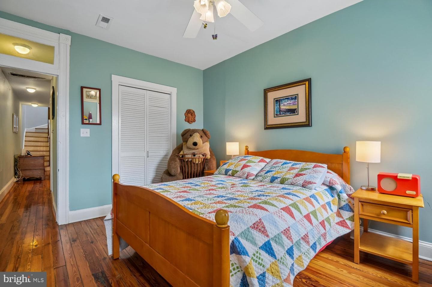 335 Warren Avenue photo 31