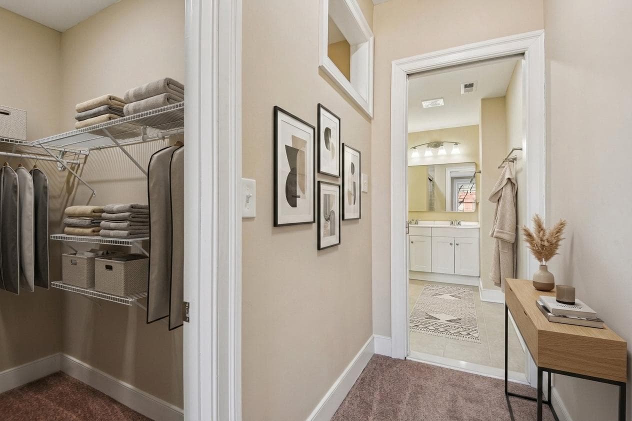 1602 N Bond Street photo 13
