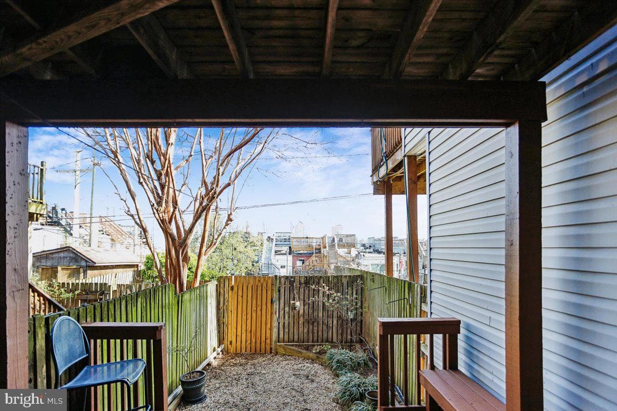 716 E Fort Avenue photo 44
