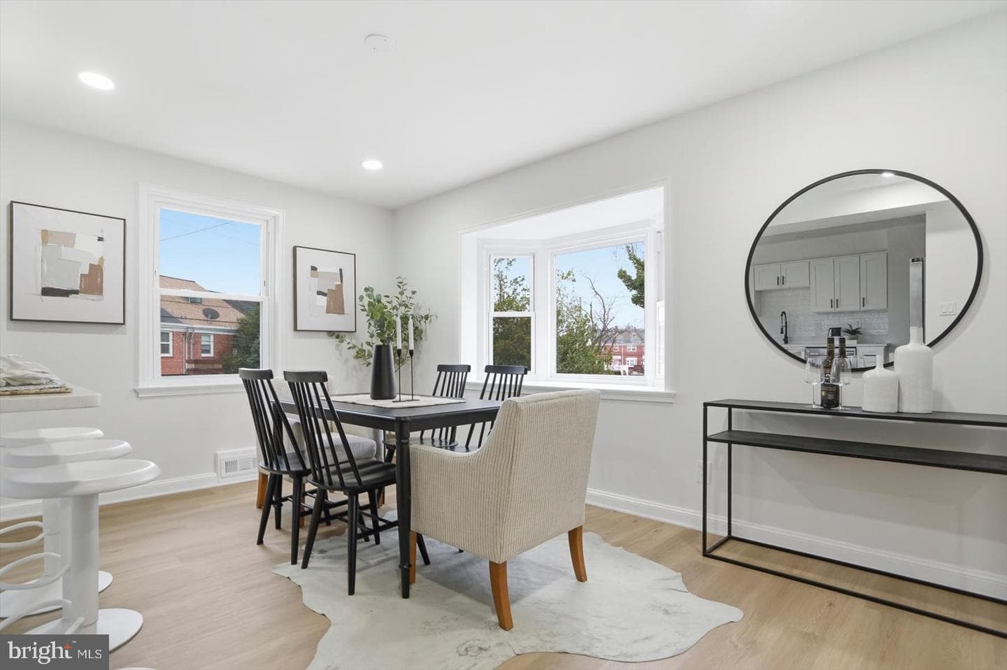 2045 Woodbourne Avenue photo 12