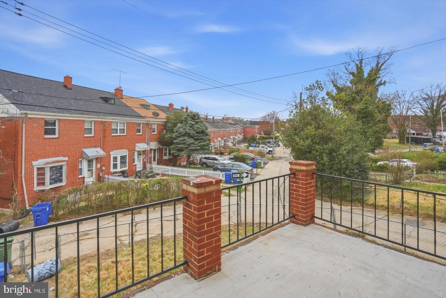 2045 Woodbourne Avenue photo 39