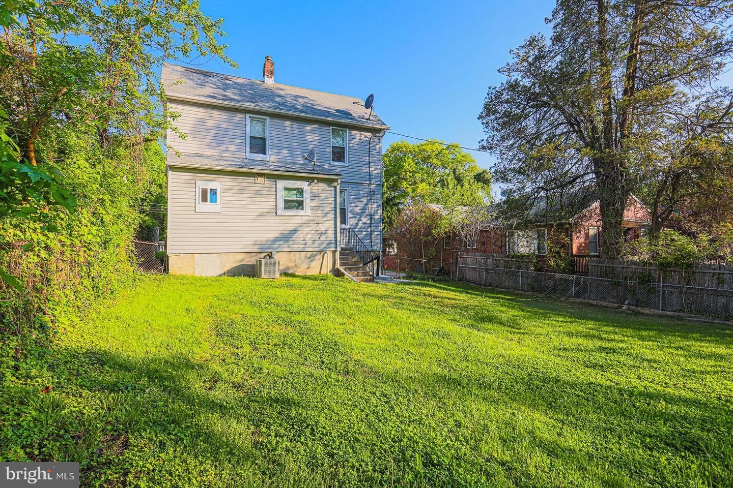 5629 Greenhill Avenue photo 3