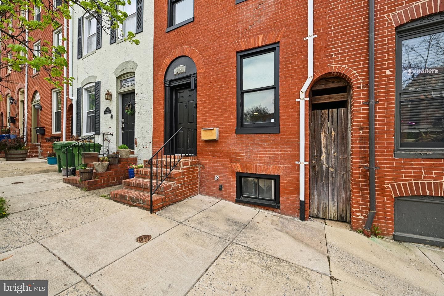 219 S Washington Street photo 7