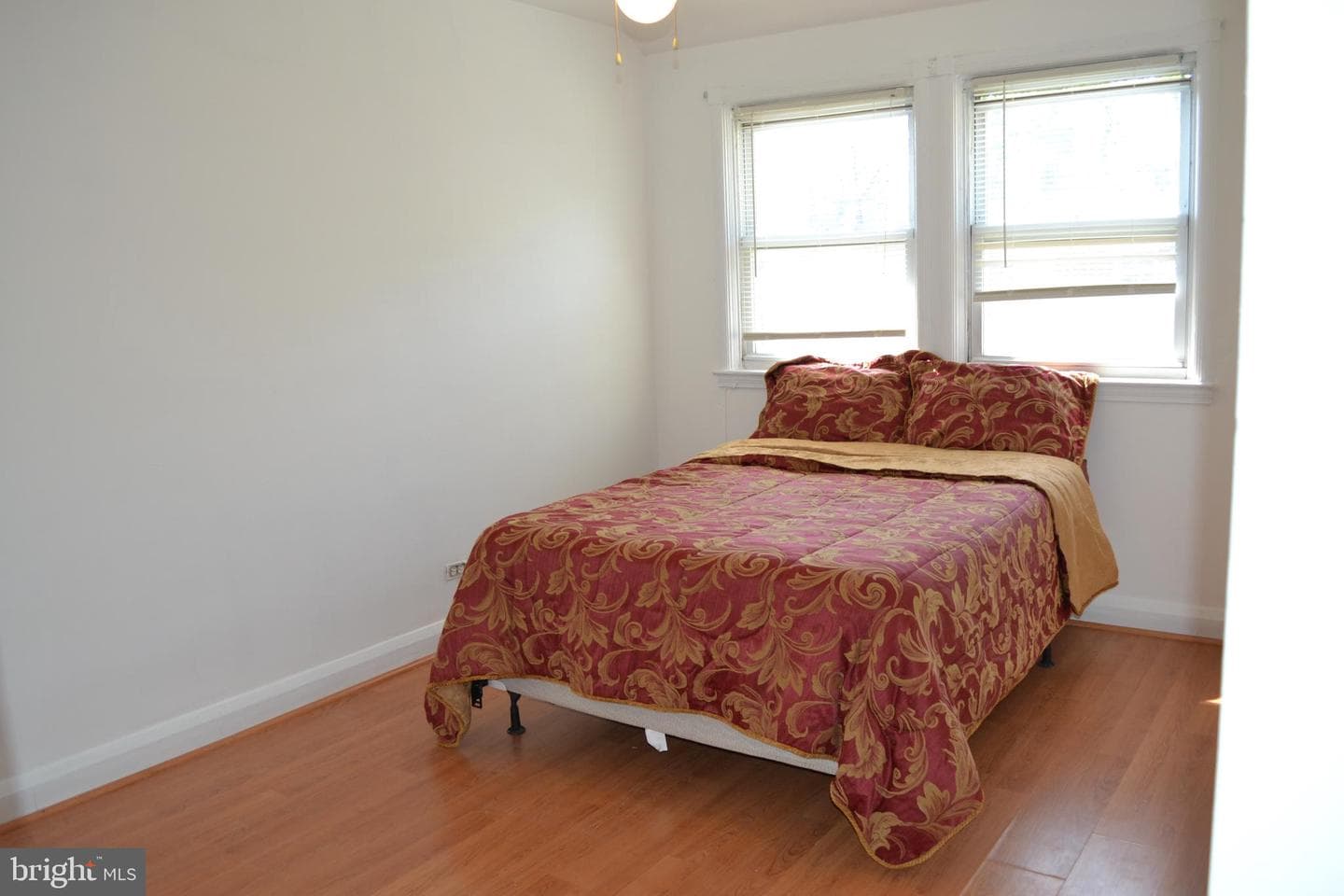5153 Frederick Avenue photo 16