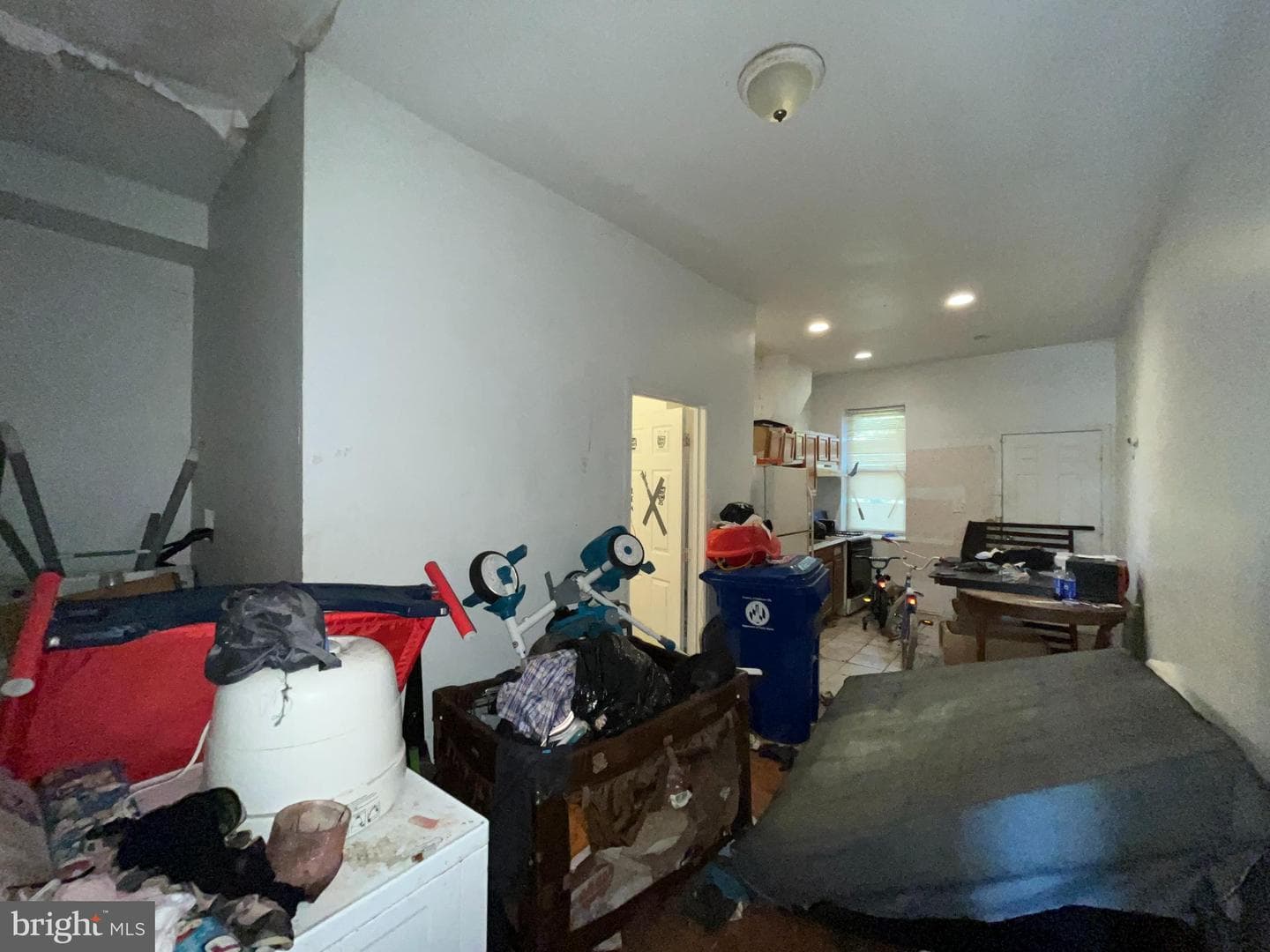 2551 Francis Street photo 6