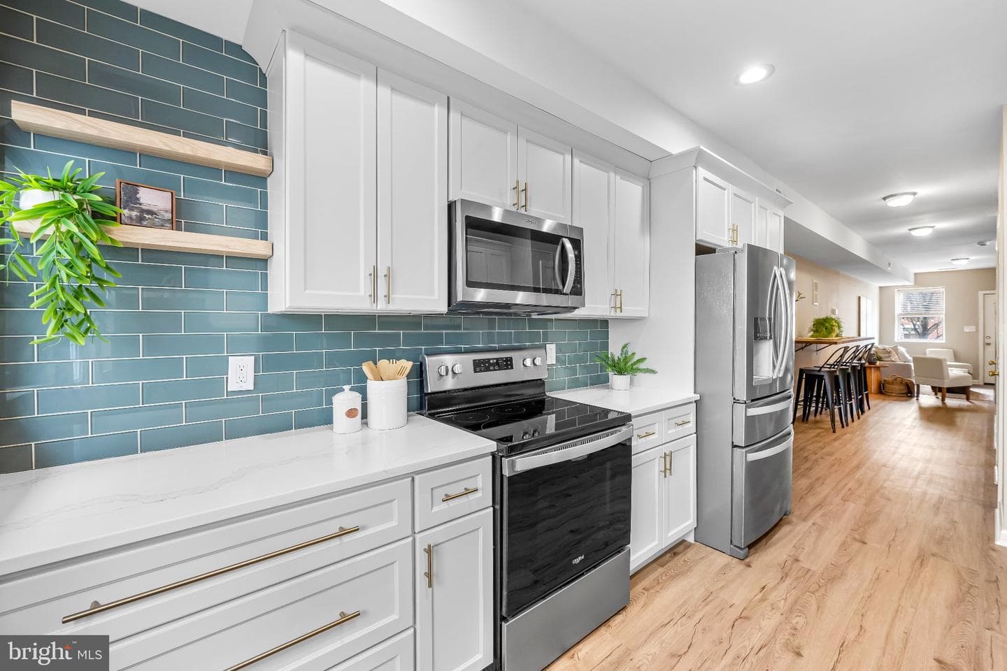 317 S Collington photo 13