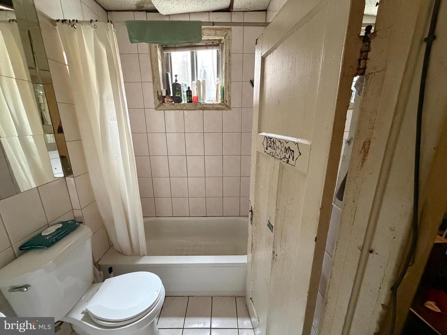 421 E 28th Street photo 21
