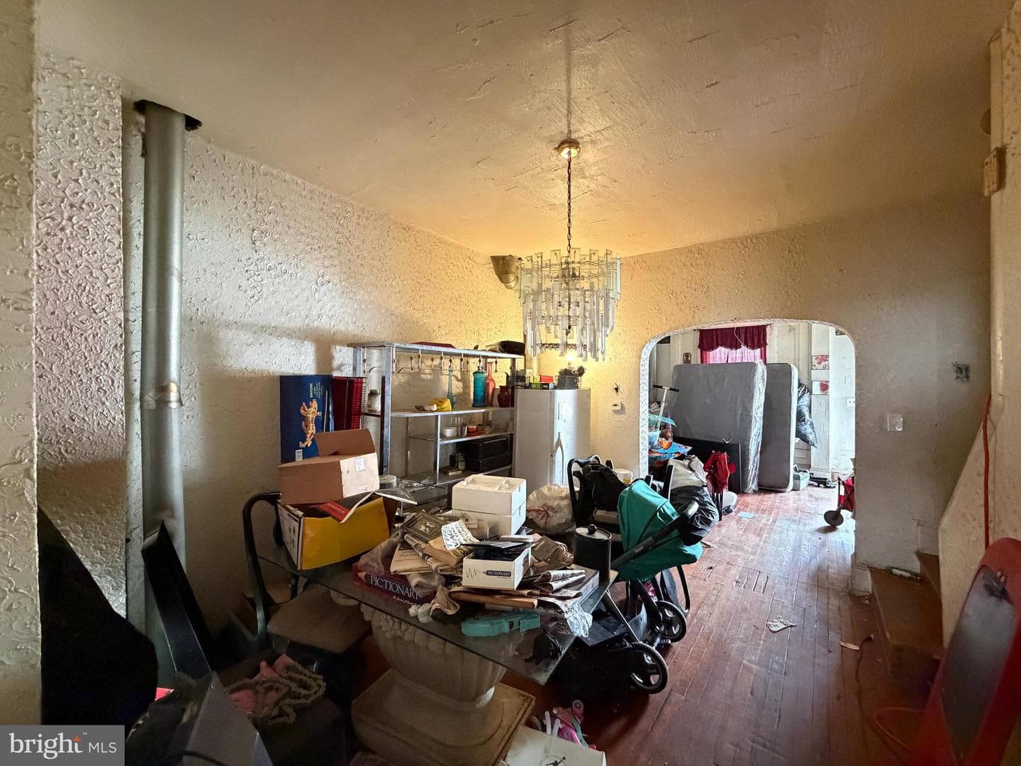 421 E 28th Street photo 9