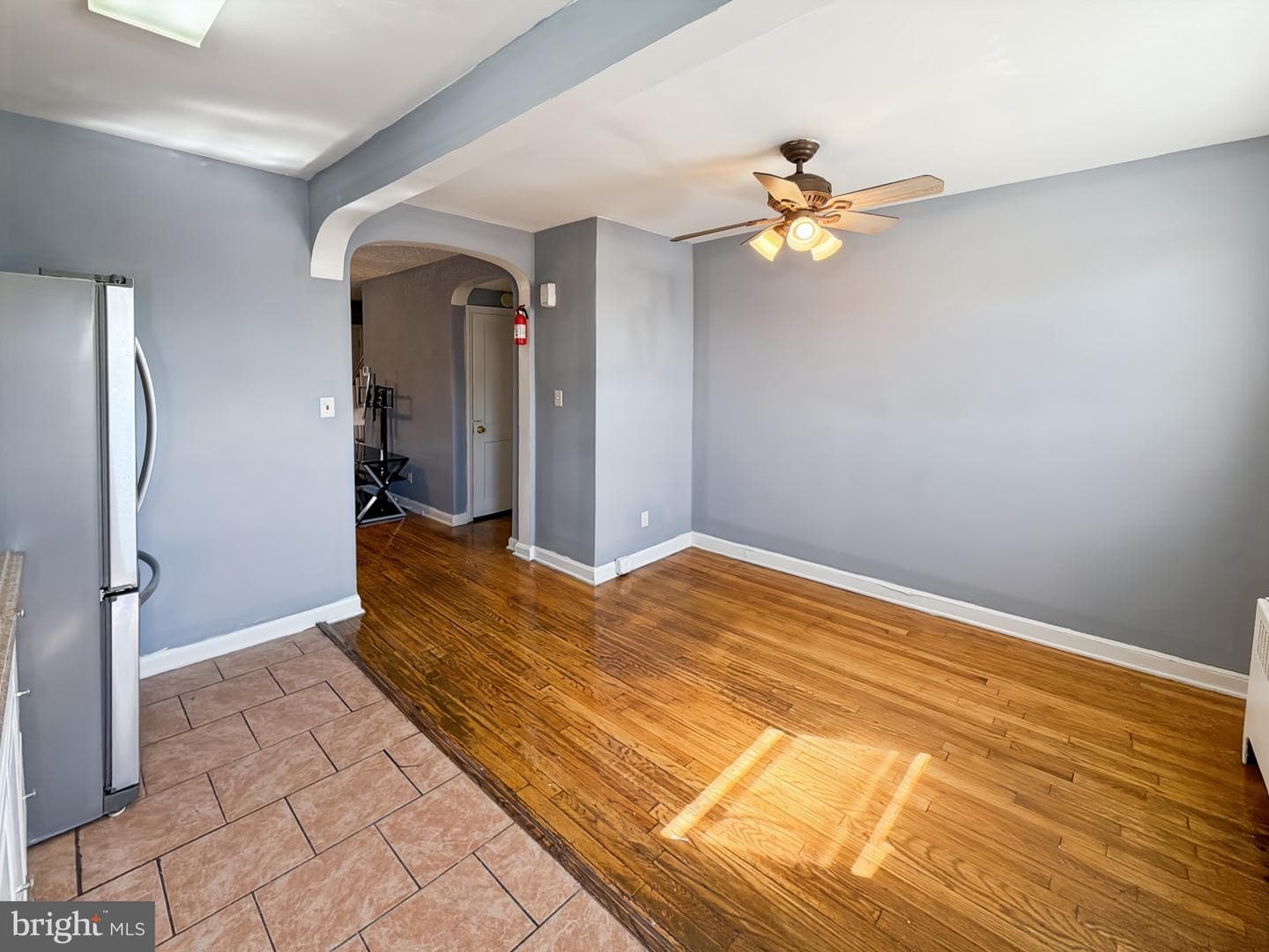 2709 E Hoffman Street photo 11