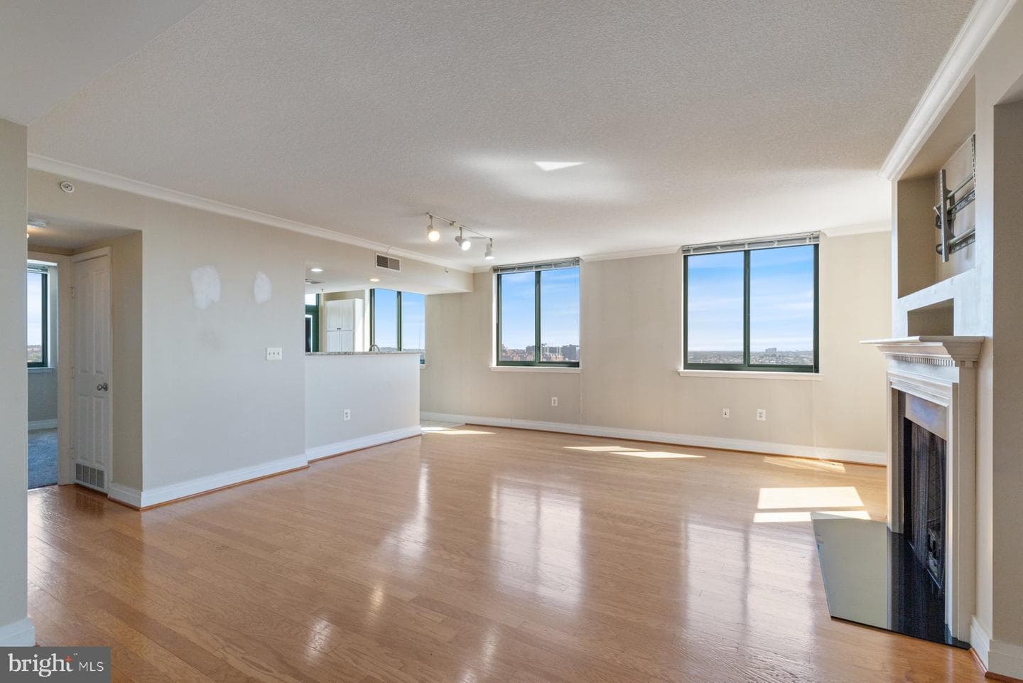414 Water Street #2512 photo 3