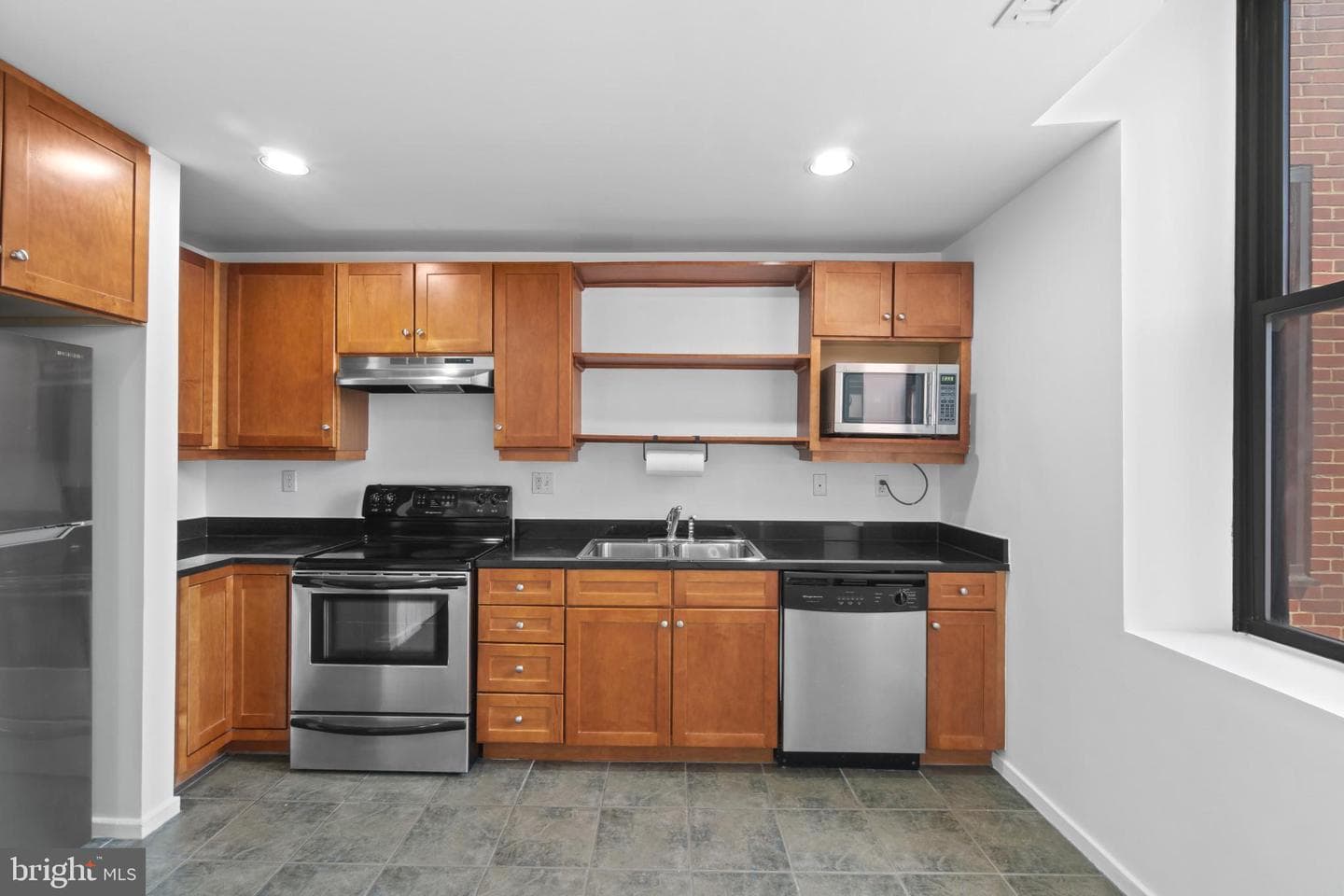 1211 Light Street #211 photo 20