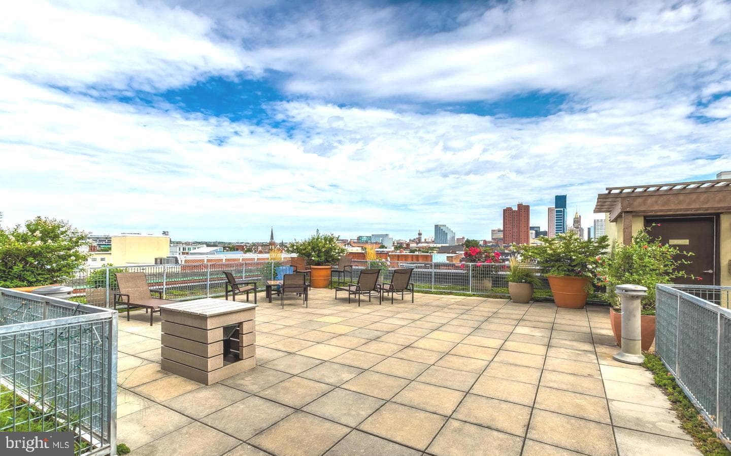 1211 Light Street #211 photo 31