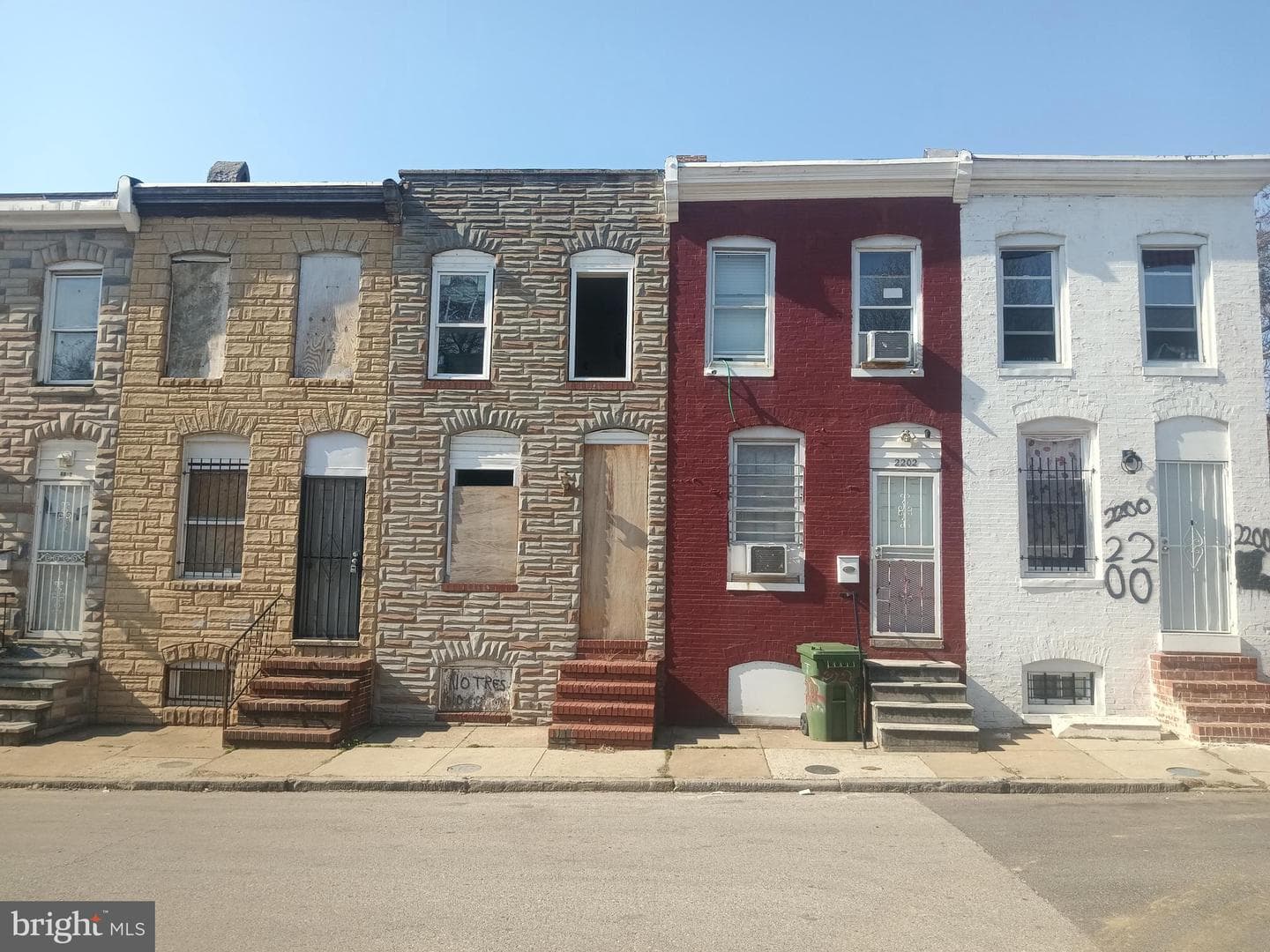 2204 Christian Street photo 1