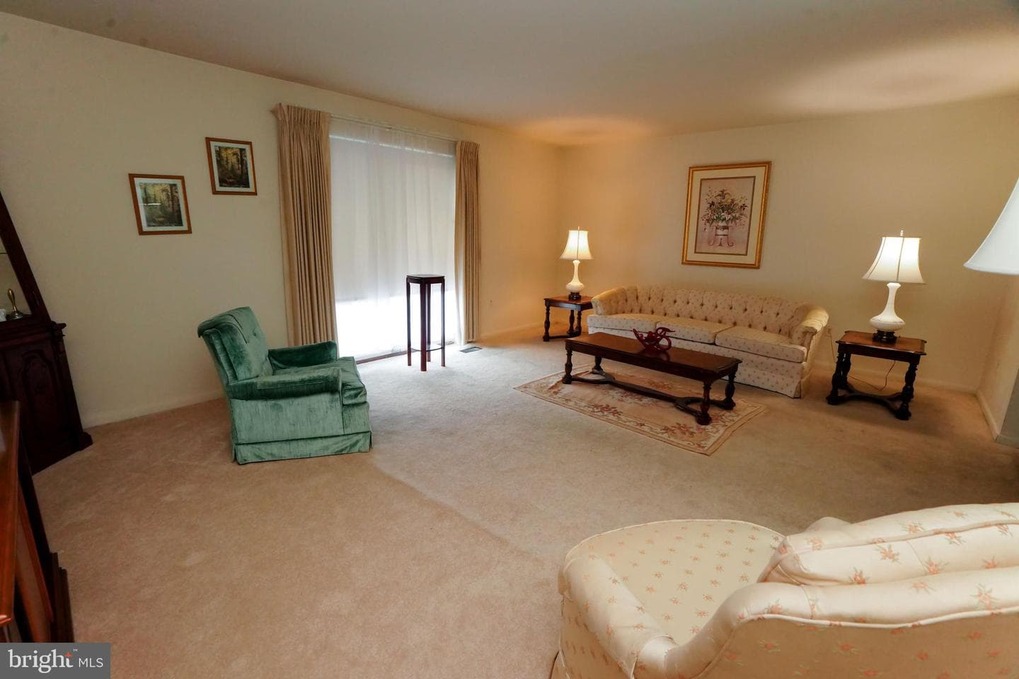 3635 Glengyle Avenue #5b photo 3