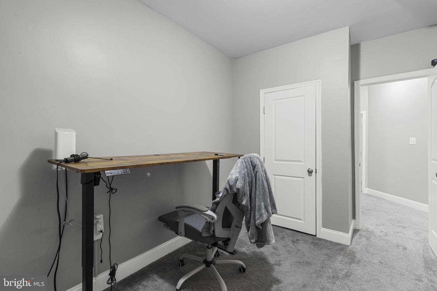 3110 Cliftmont photo 16