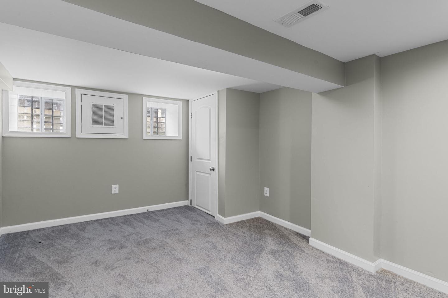 3110 Cliftmont photo 23