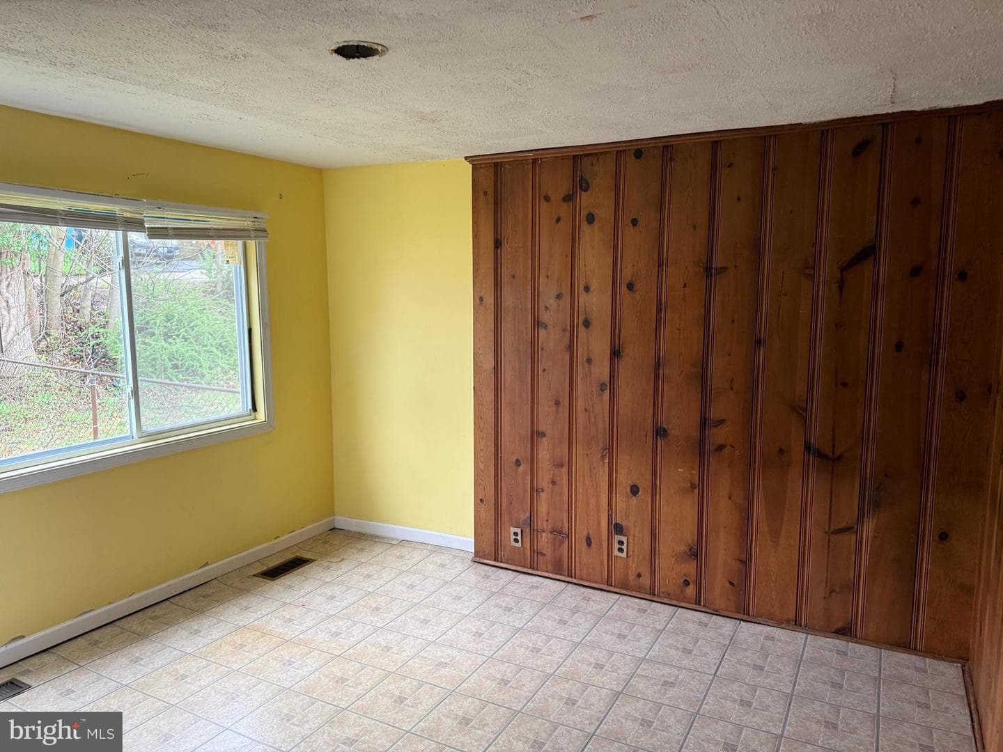 2713 Glen Avenue photo 12