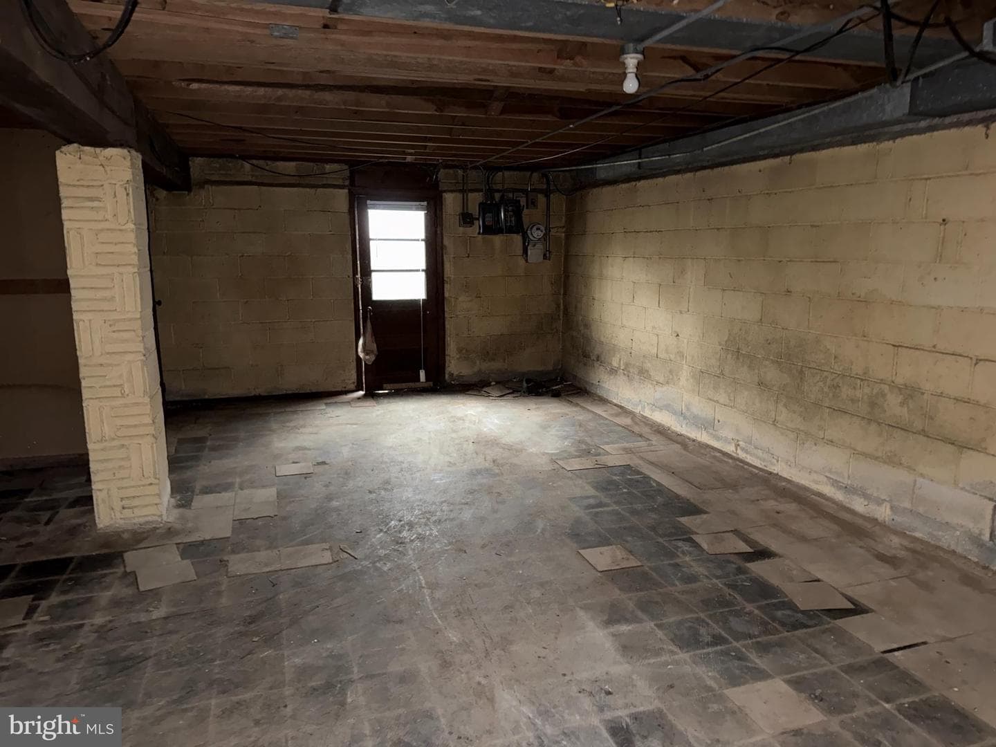 2713 Glen Avenue photo 4