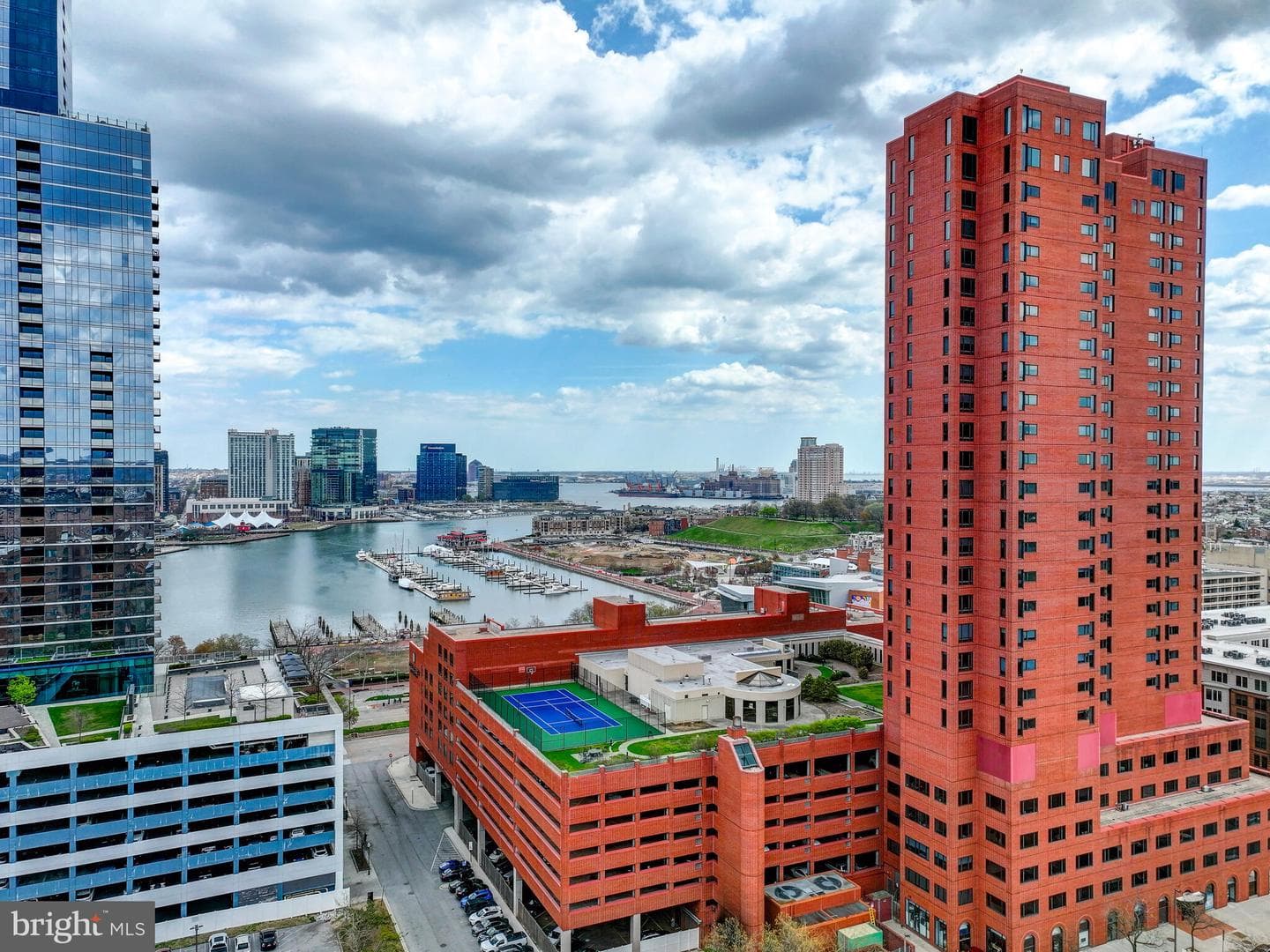 10 E Lee Street #2402 photo 41