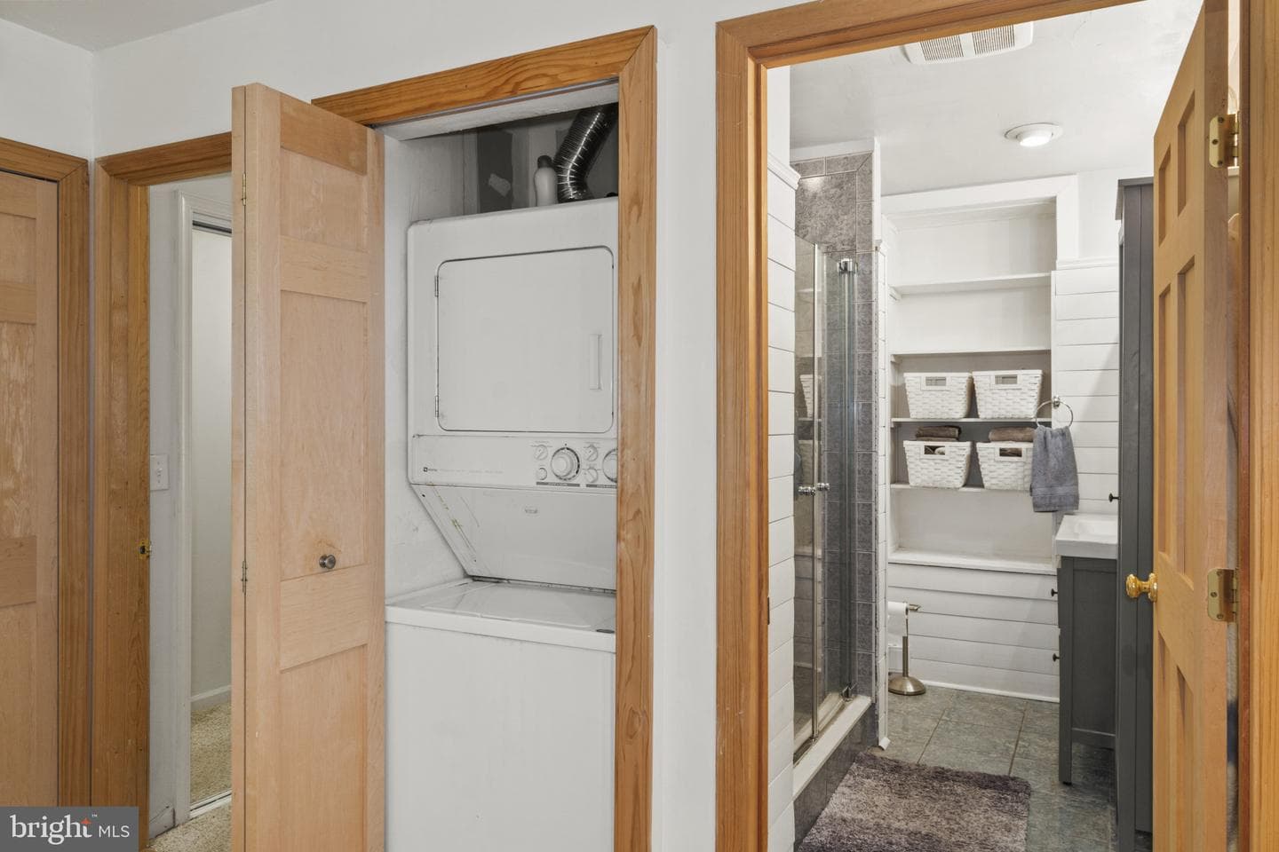 1006 S East Avenue photo 24