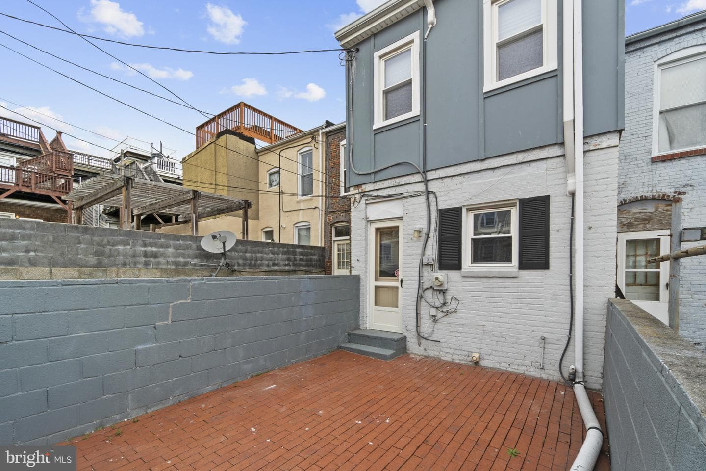 1006 S East Avenue photo 29