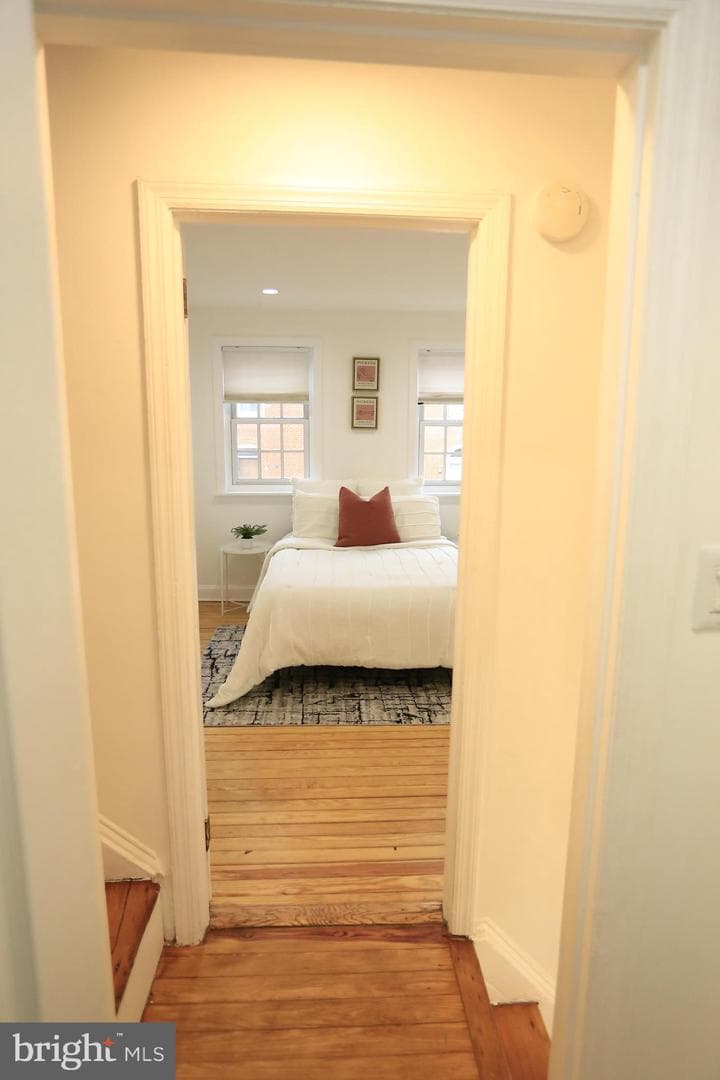 29 E Henrietta Street photo 12