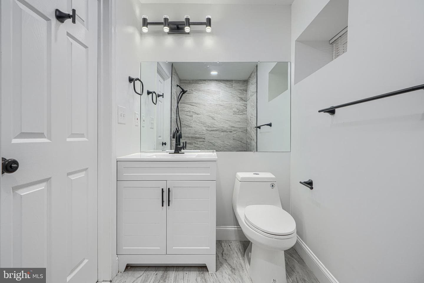 513 Normandy Avenue photo 24