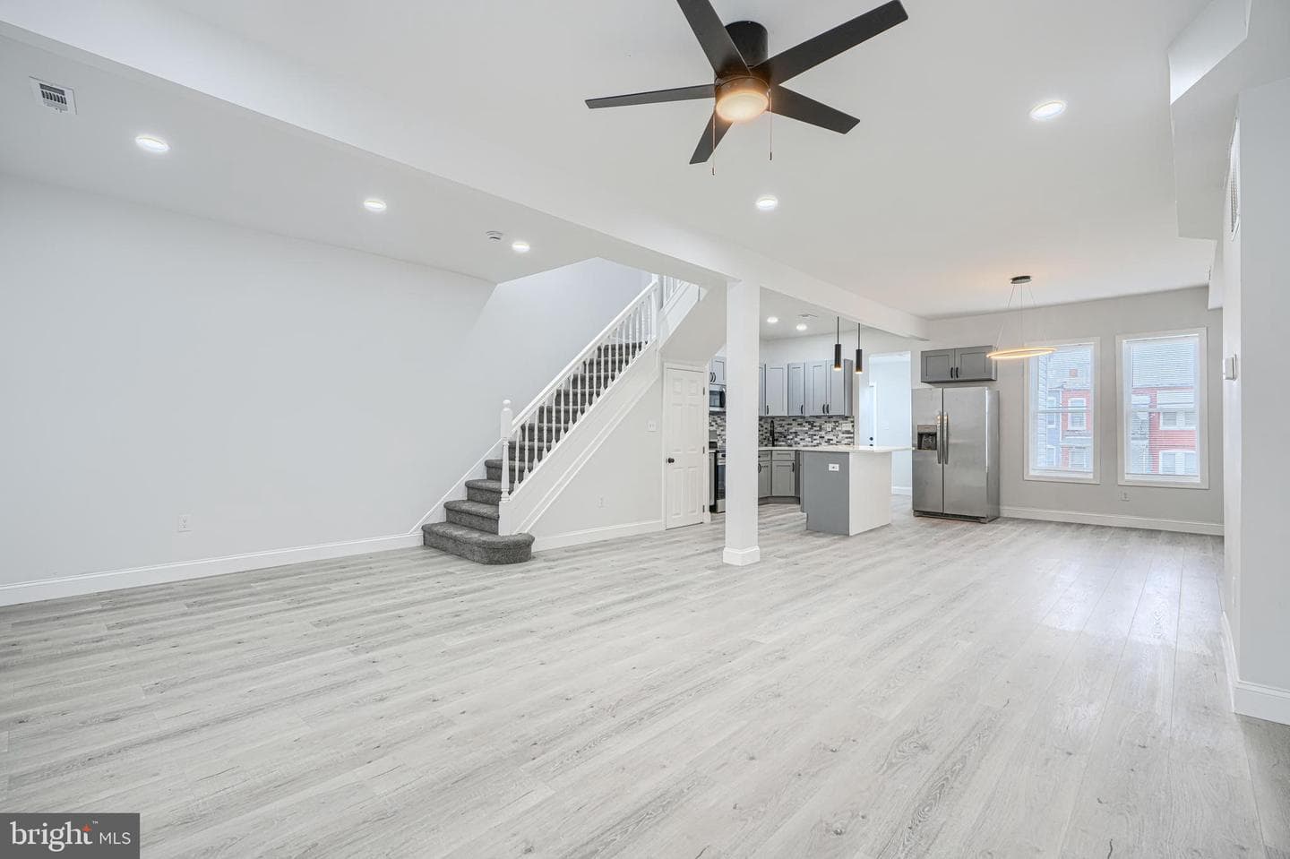 513 Normandy Avenue photo 8