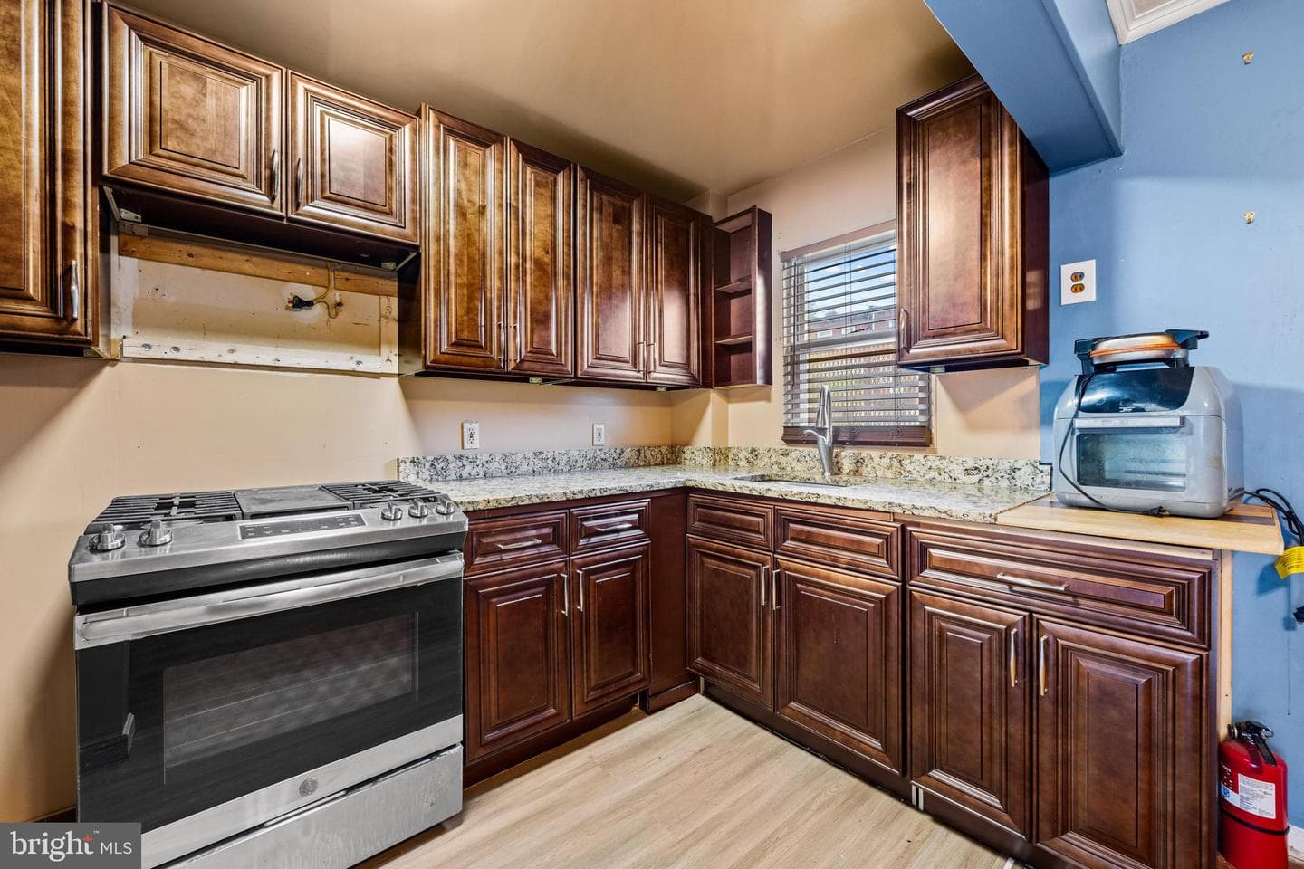 3838 Lyndale Avenue photo 10
