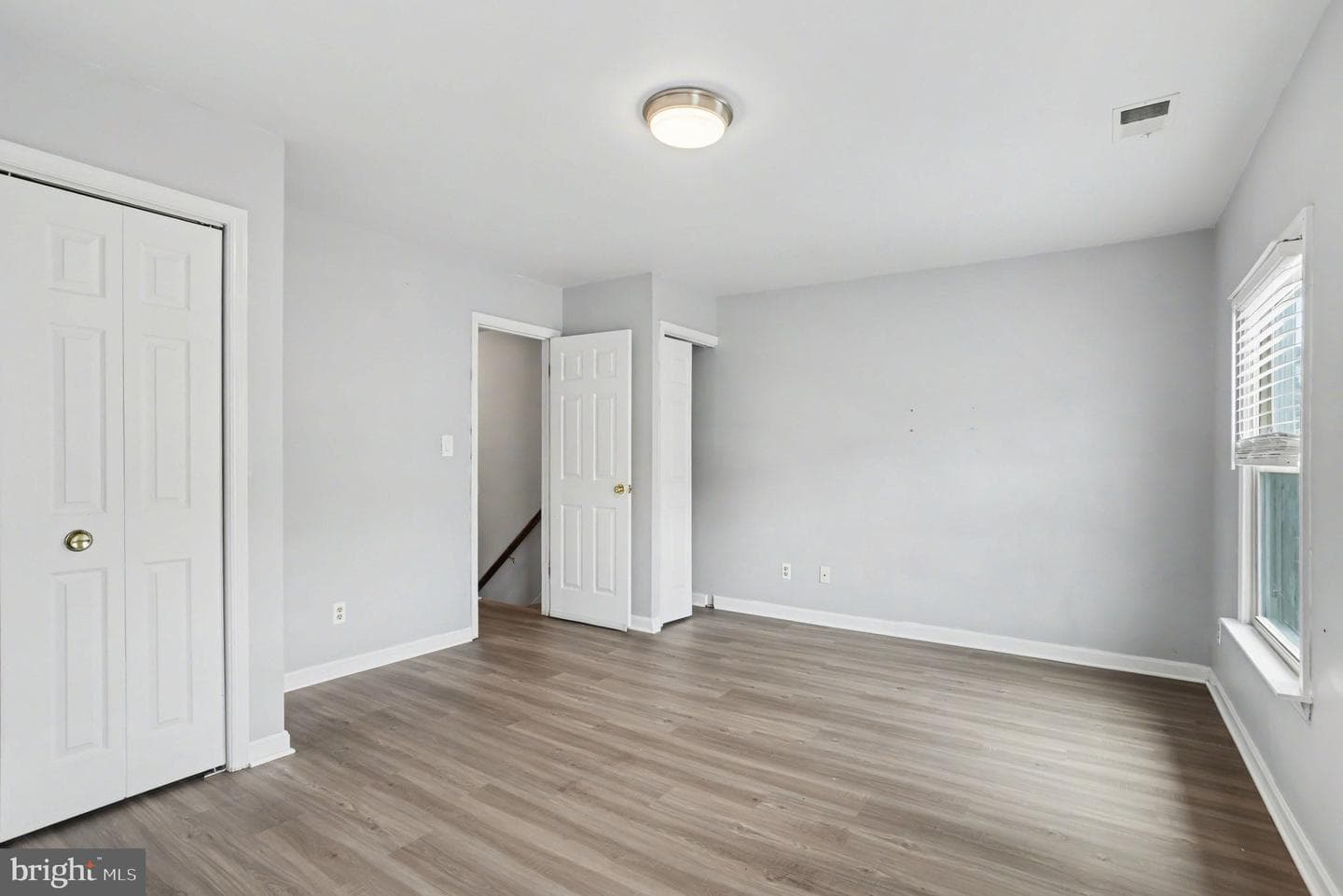 216 Scott Street photo 19