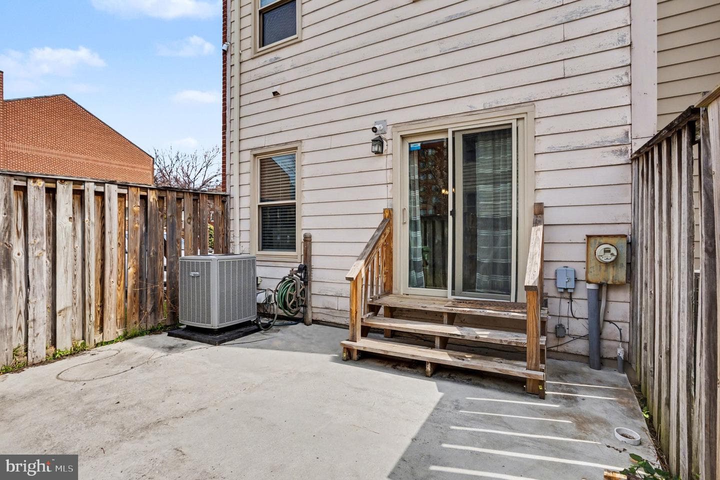 216 Scott Street photo 25