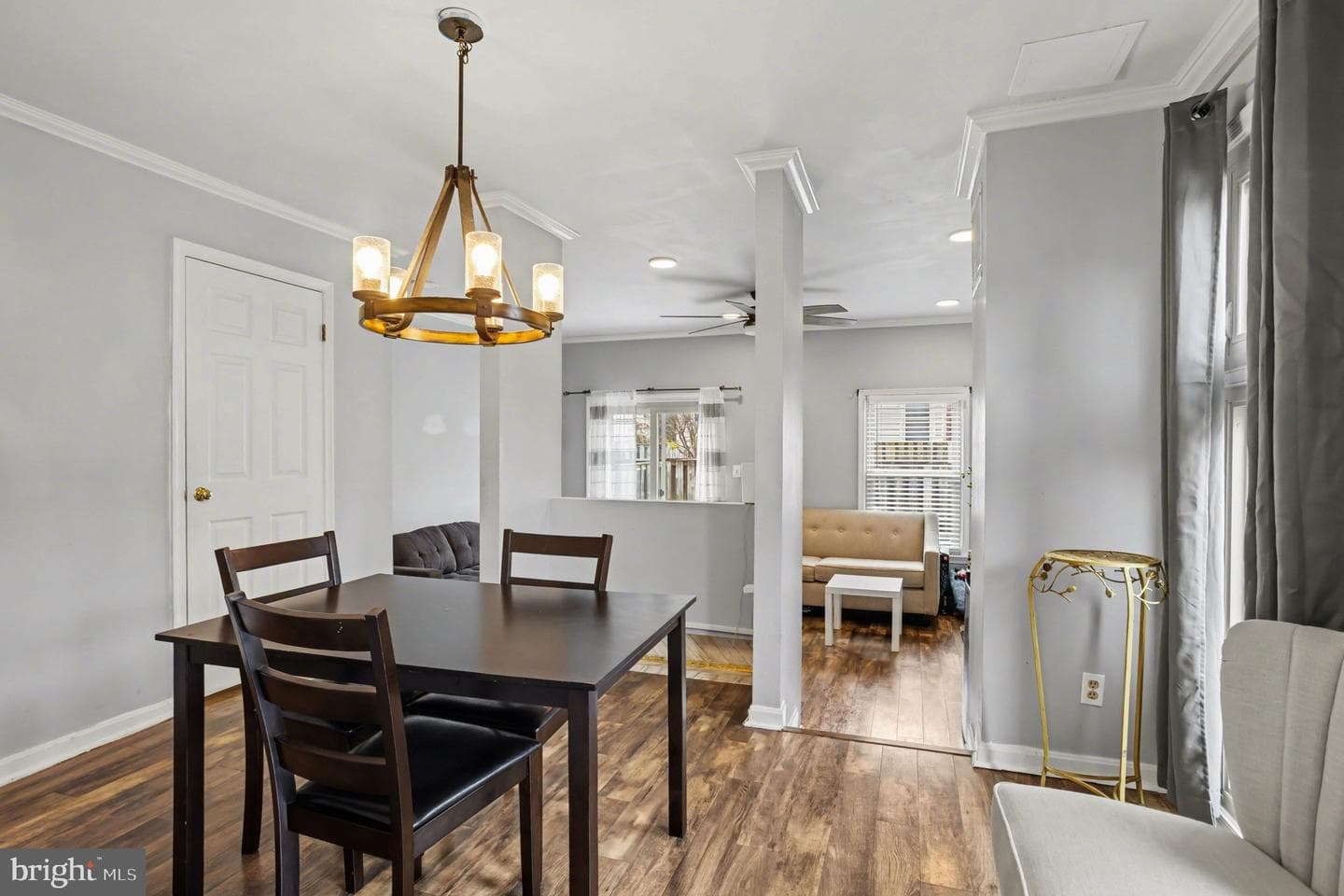 216 Scott Street photo 6