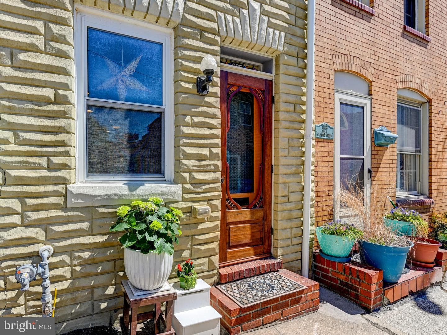 325 S Castle Street photo 26
