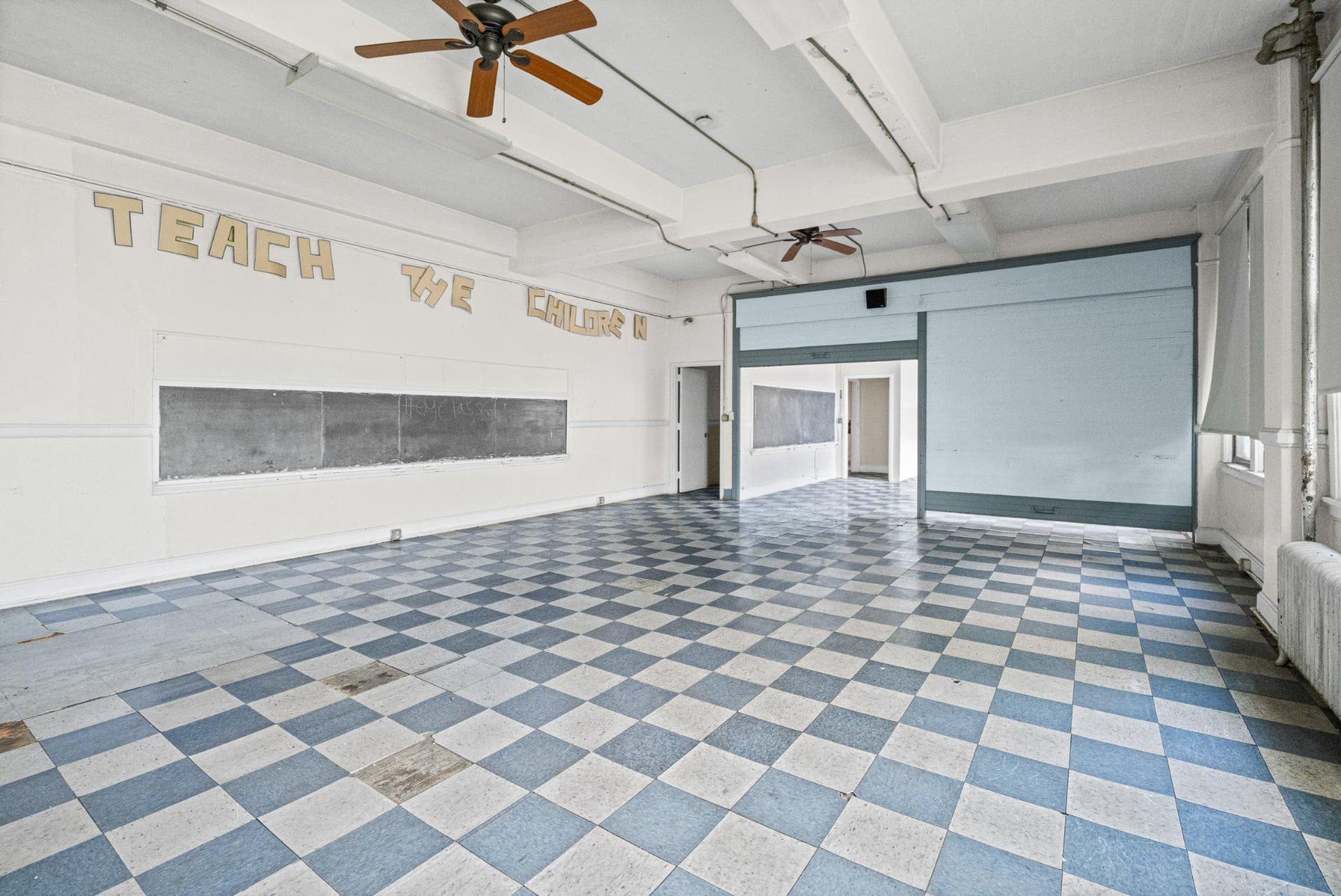 1712 Park Avenue photo 20
