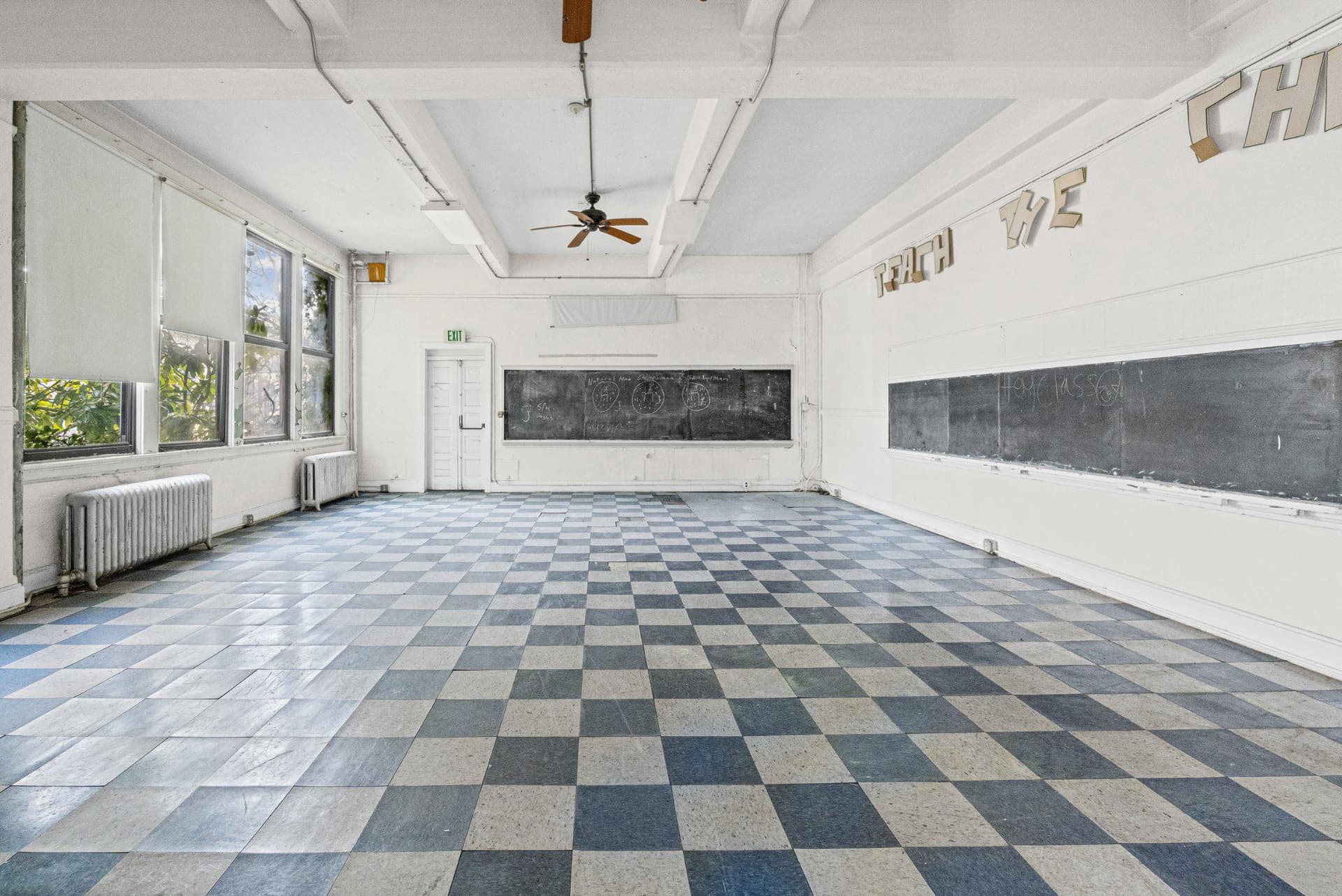 1712 Park Avenue photo 21