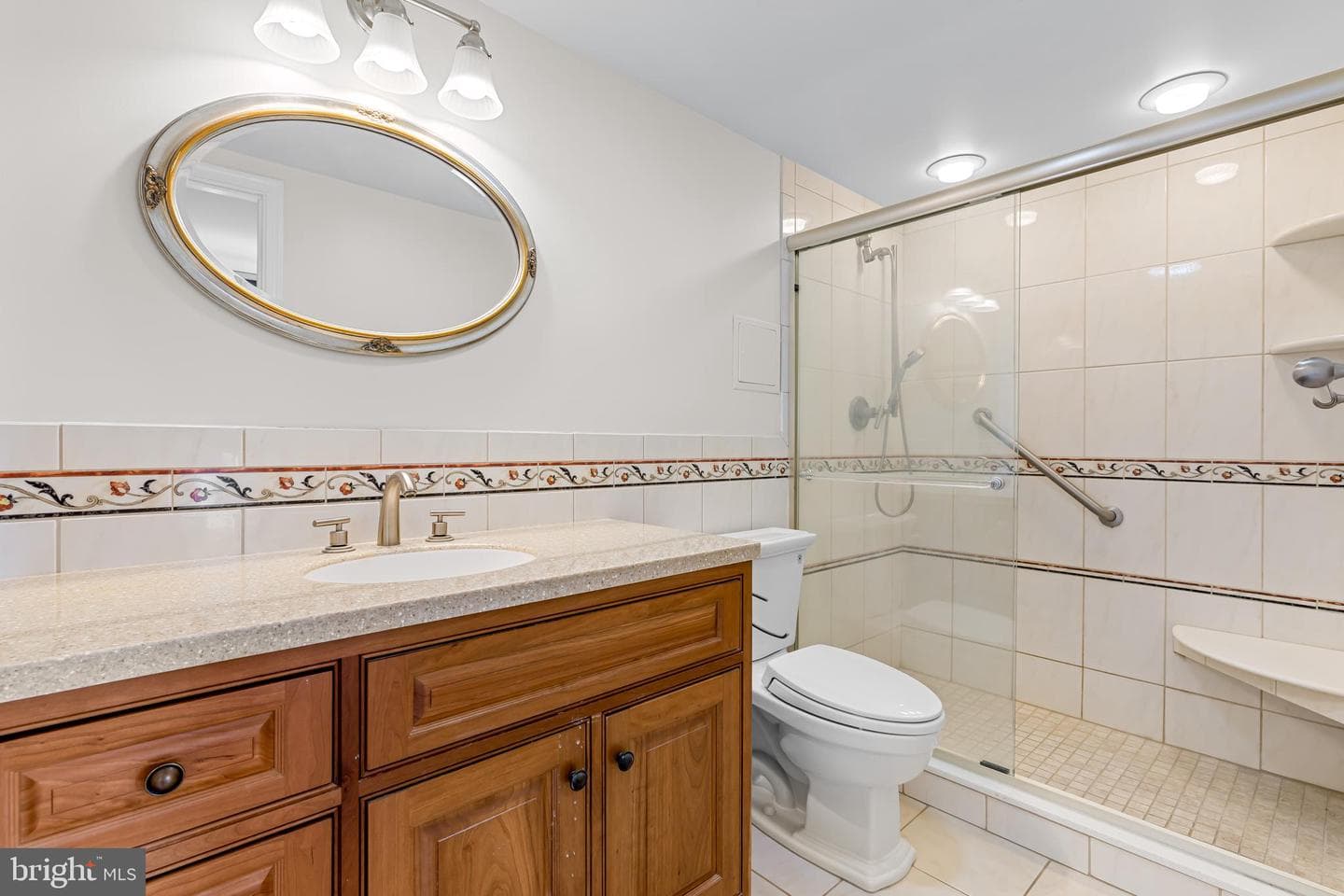 4100 N Charles Street #914 photo 33
