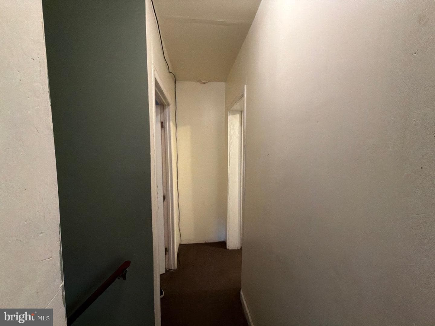 33 S Calverton Road photo 16