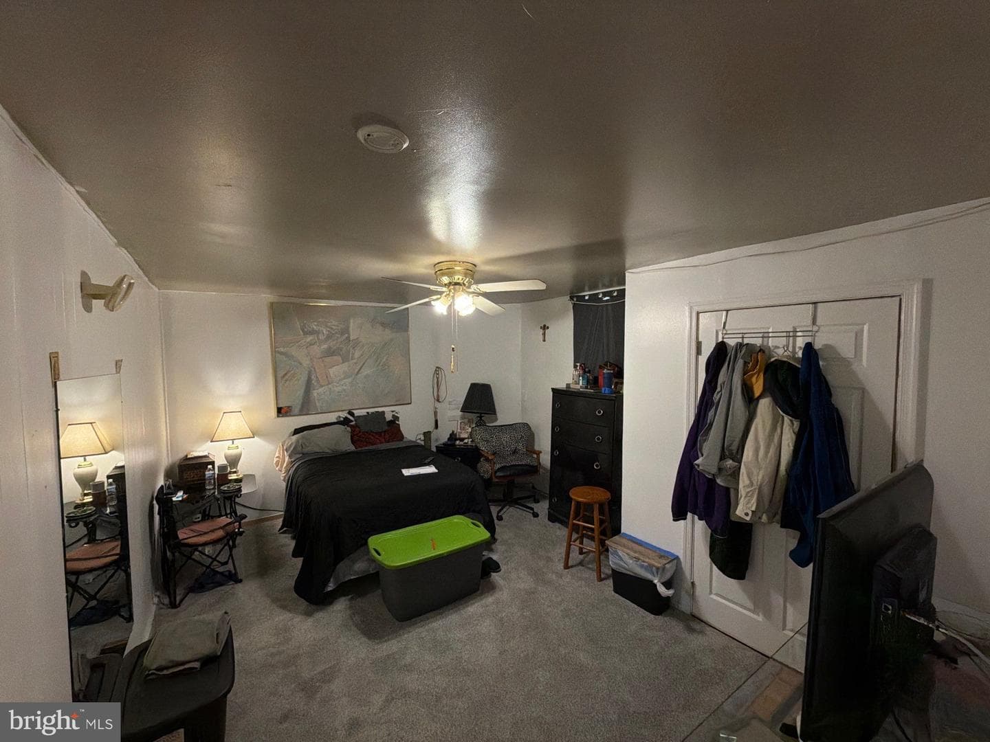 33 S Calverton Road photo 8