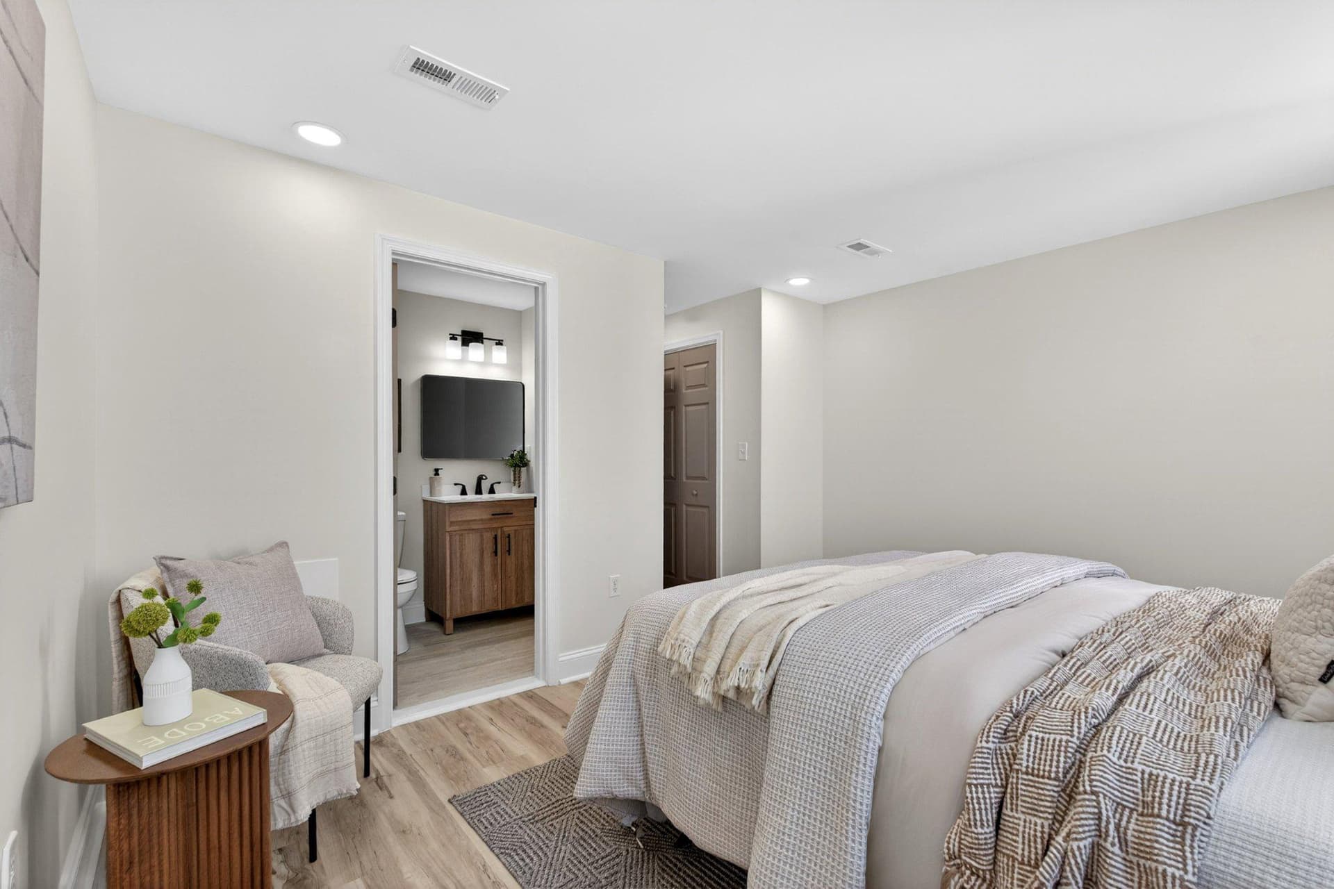 849 N Bentalou Street photo 21