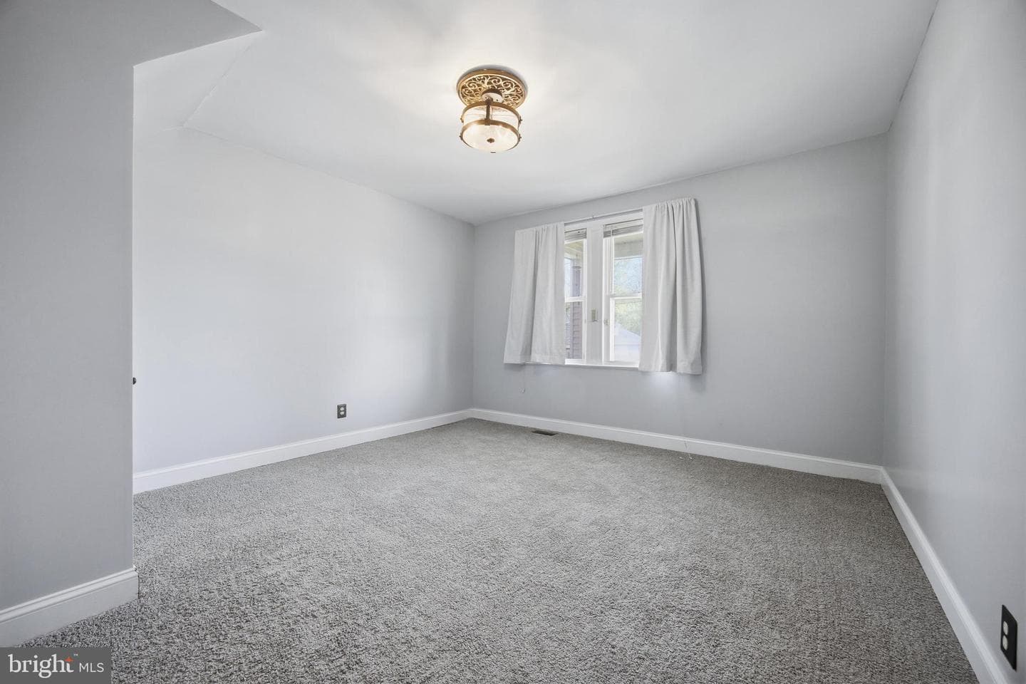 3203 Westfield Avenue photo 19