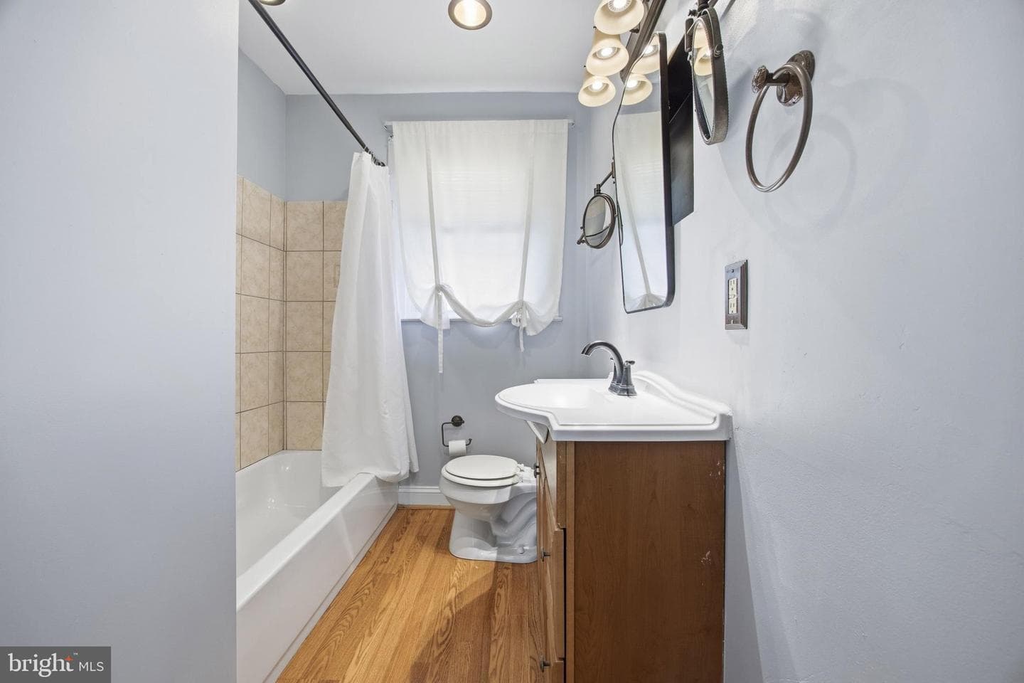 3203 Westfield Avenue photo 22