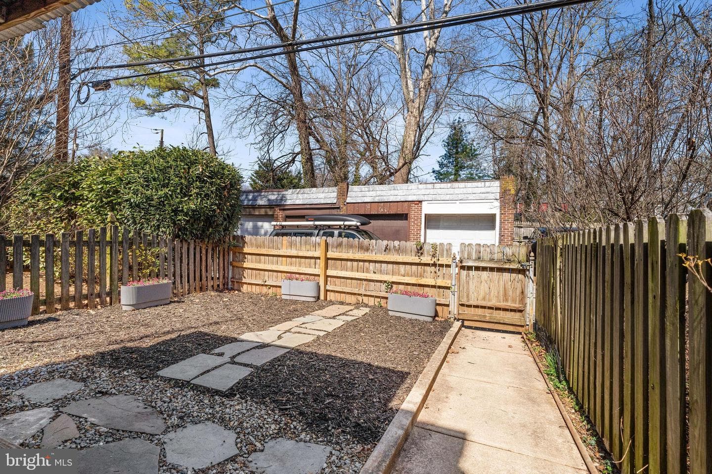 706 E Lake Avenue photo 42