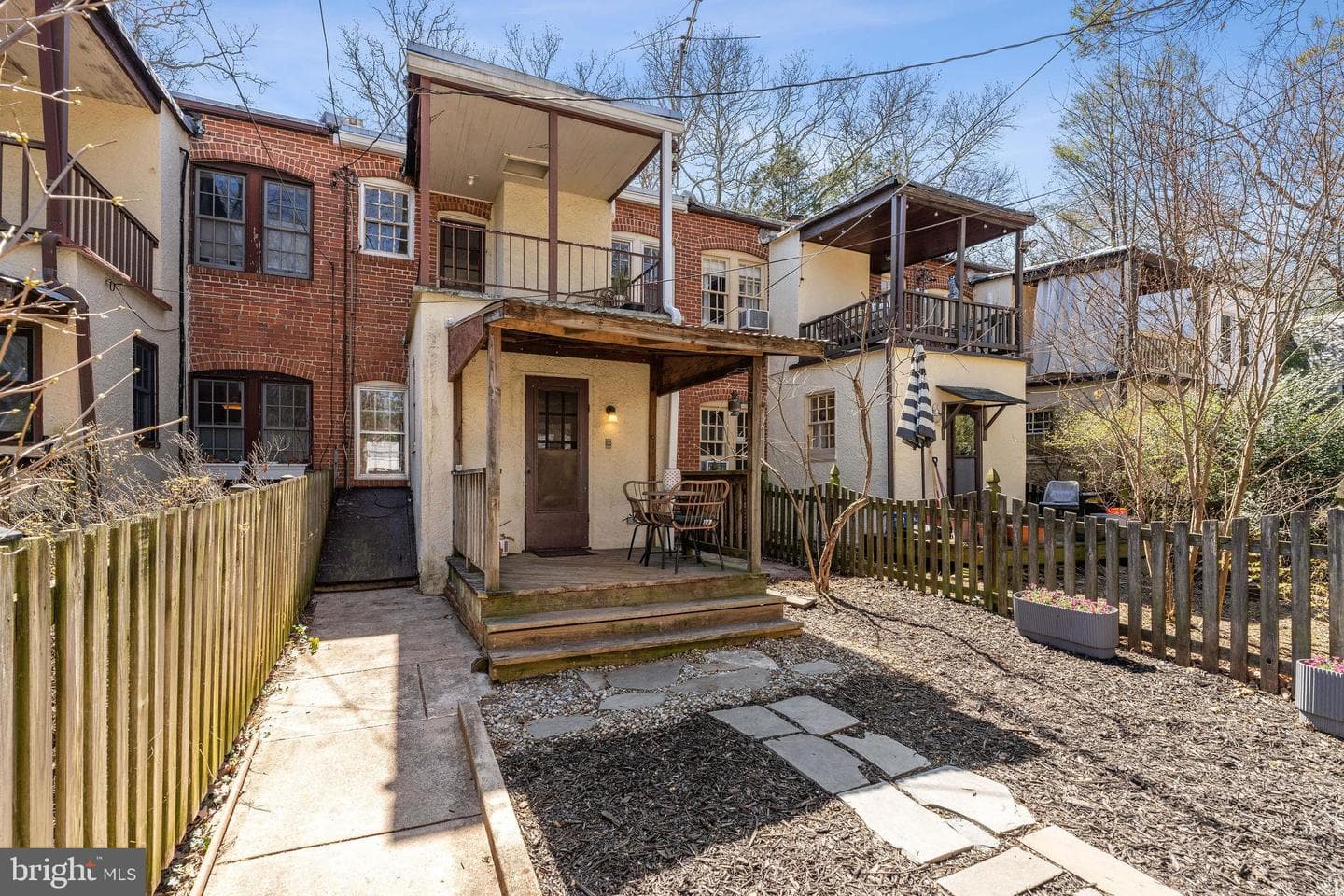 706 E Lake Avenue photo 45