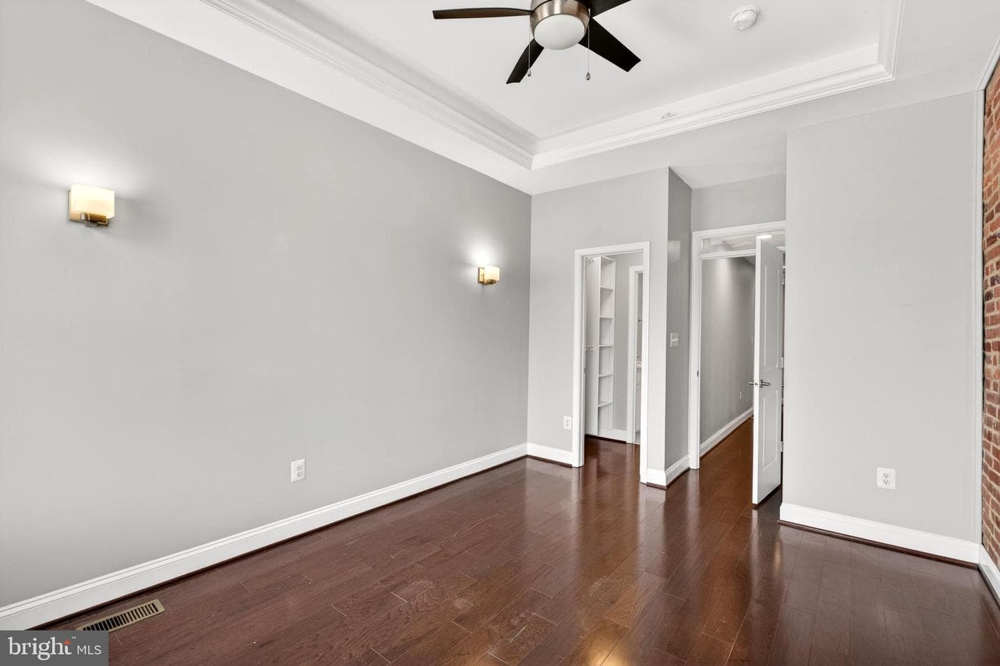 508 S Lakewood Avenue photo 16