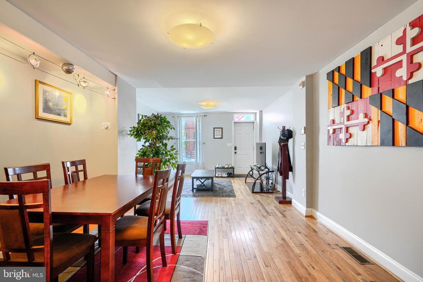 110 E Randall Street E photo 12
