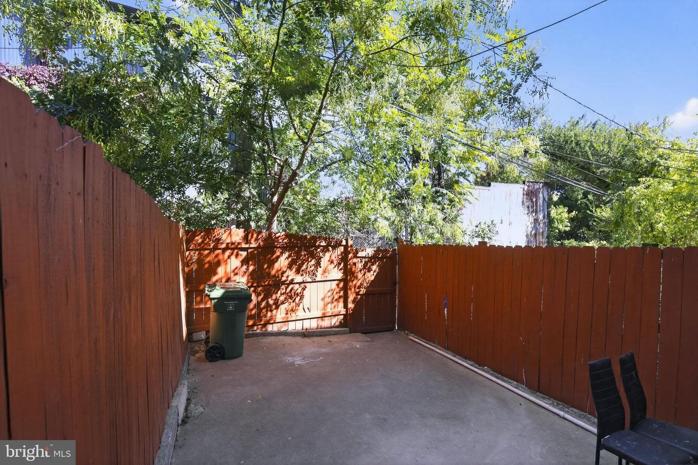738 Bartlett Avenue photo 33