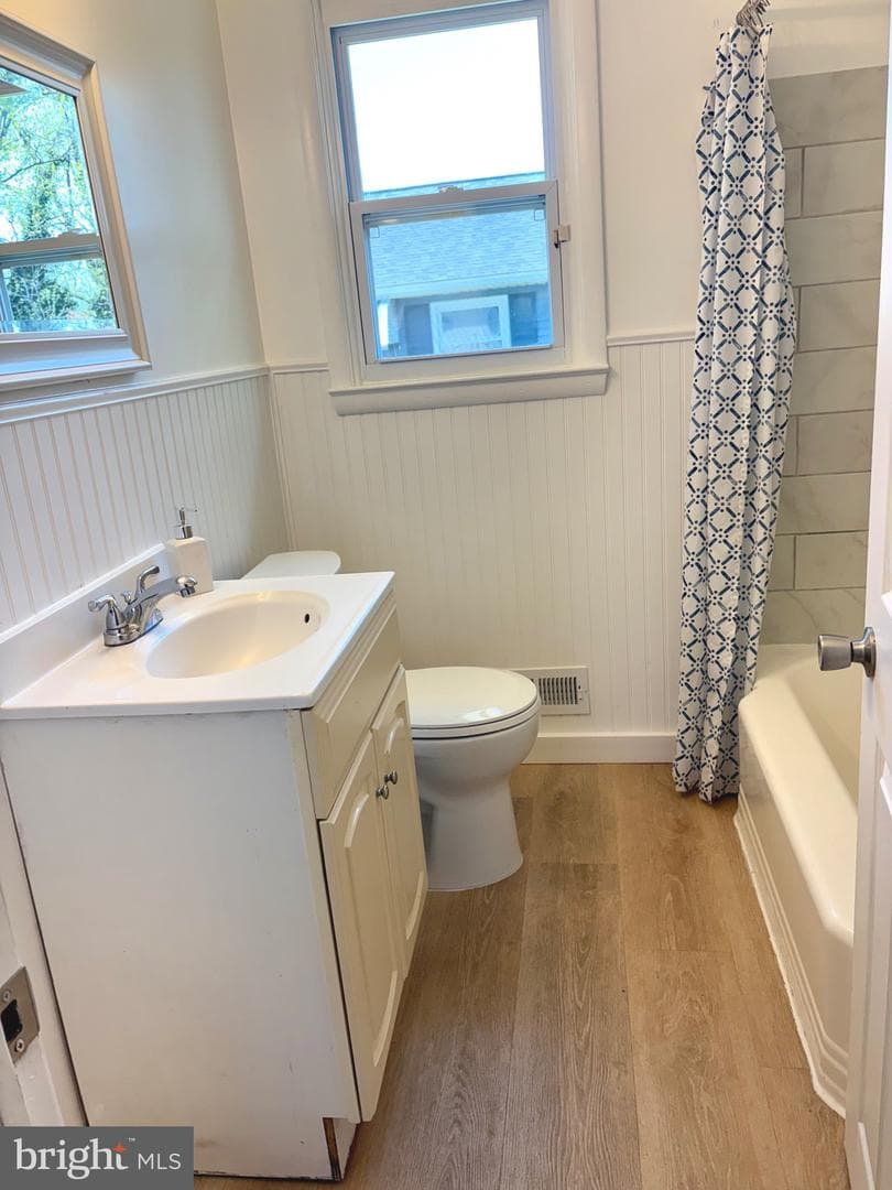 4121 5th Street photo 9