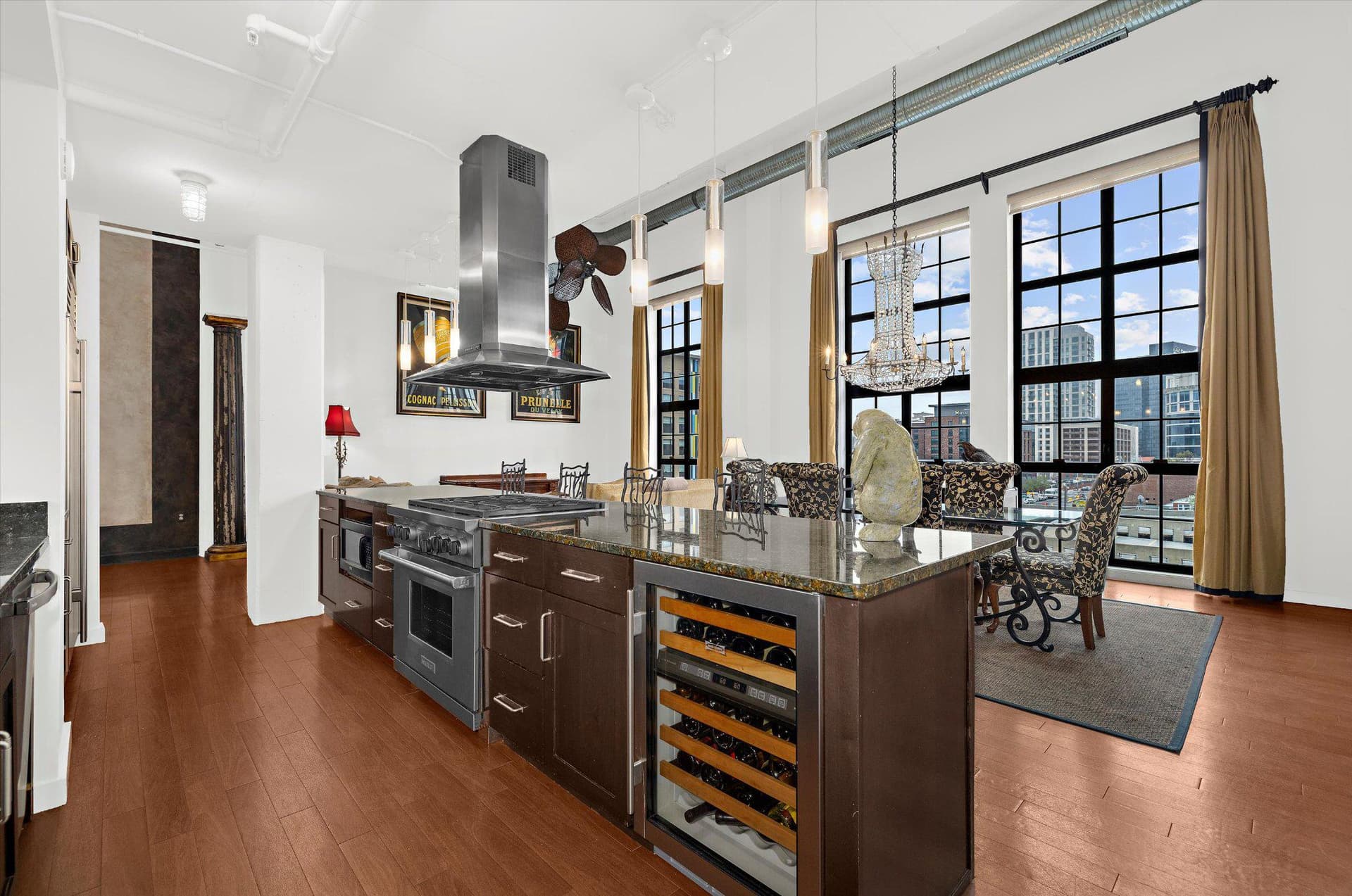 1220 Bank Street #409 photo 15