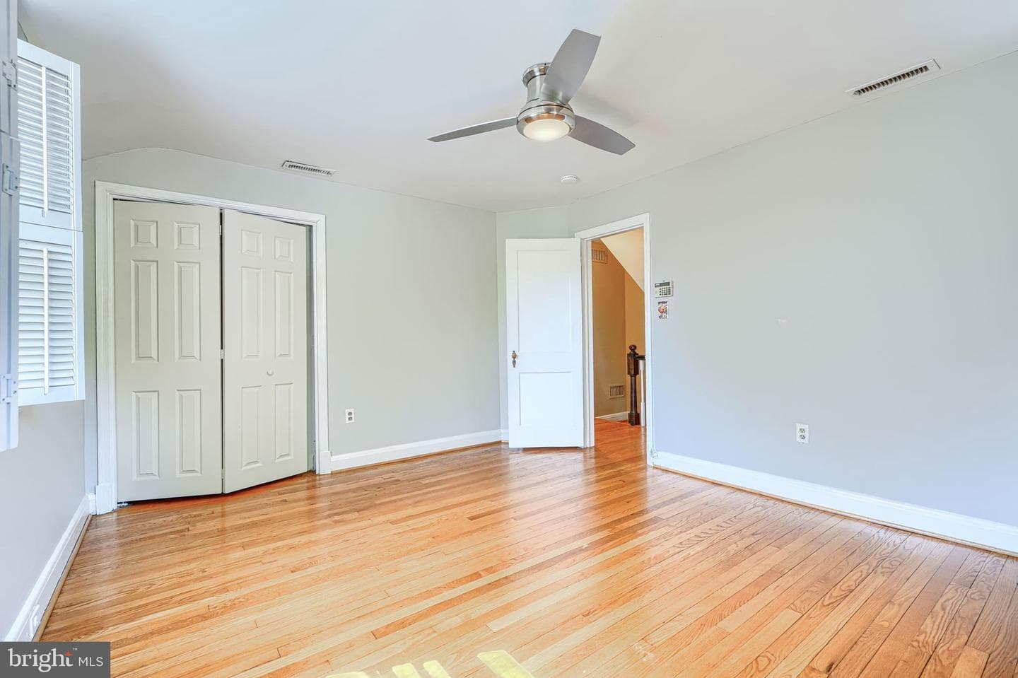 308 Woodbourne Avenue photo 18