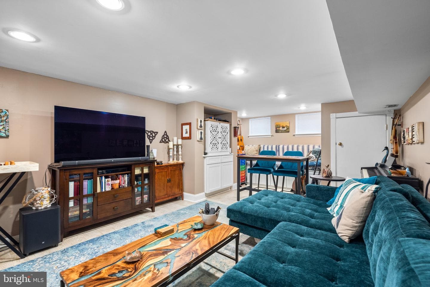 3228 Fait Avenue photo 31
